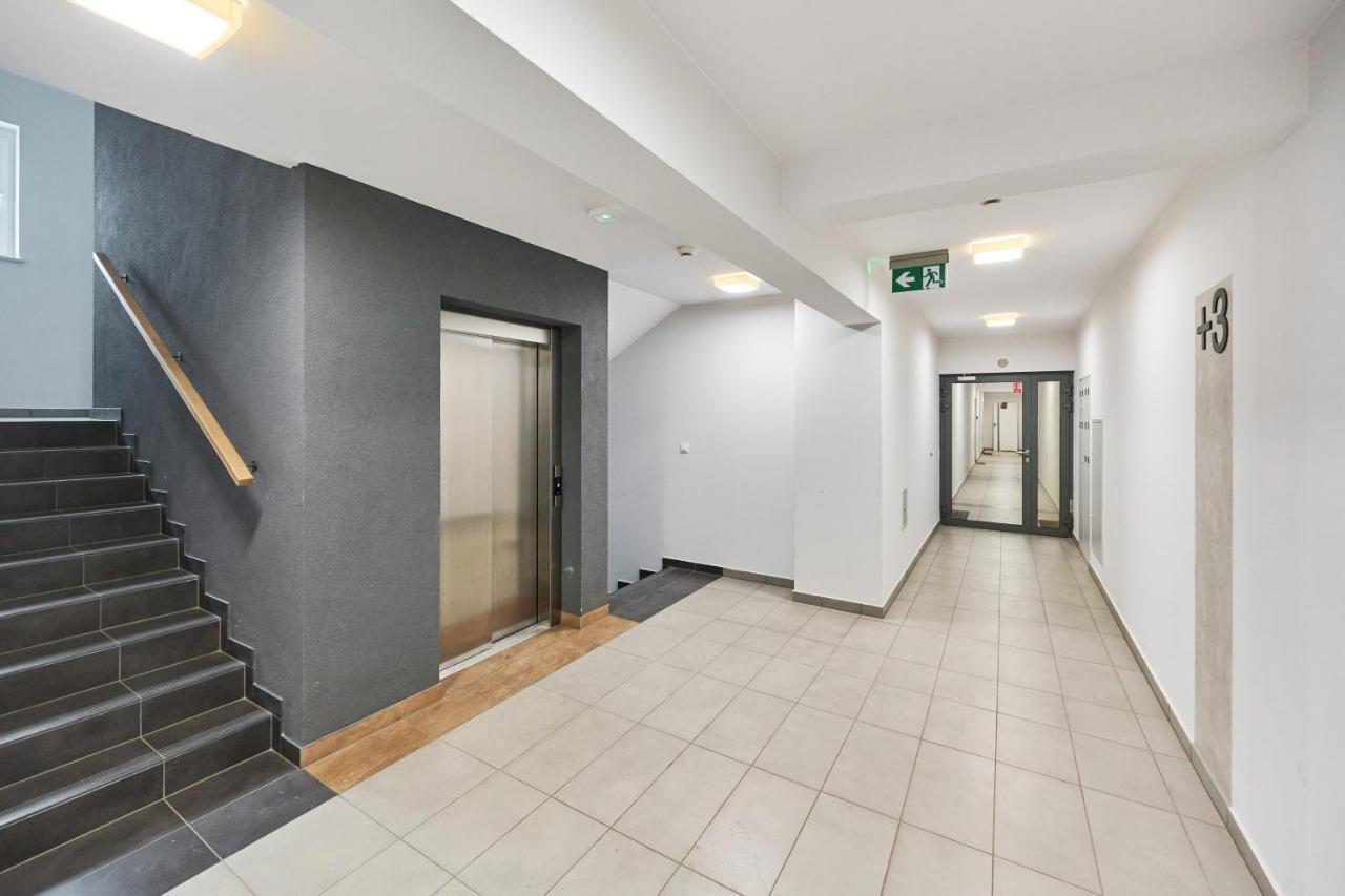 Wroclaw Rose Apartments By Noclegi Renters Exterior photo