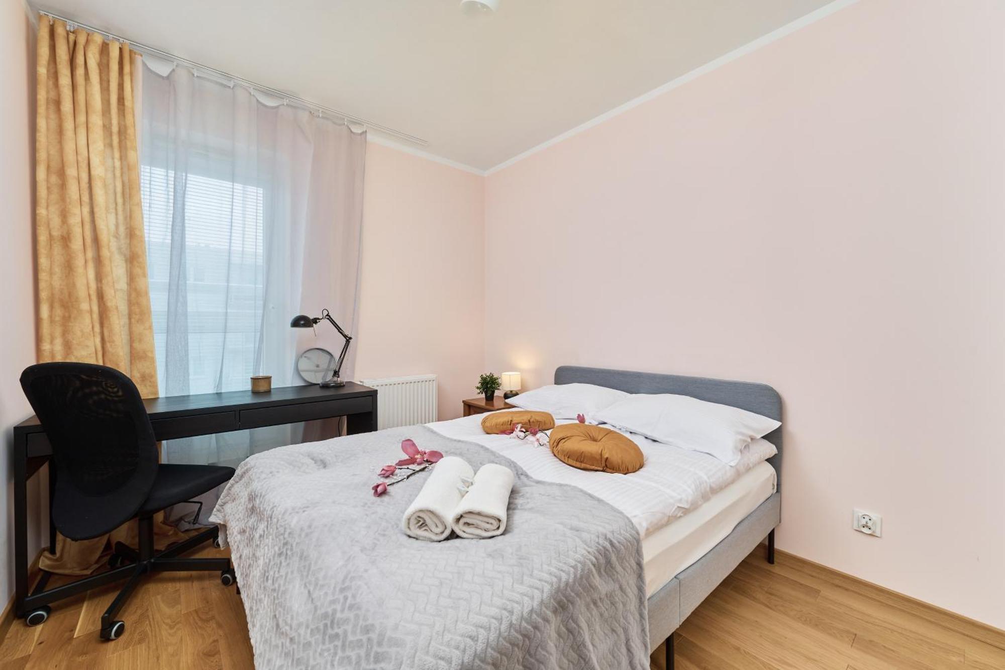 Wroclaw Rose Apartments By Noclegi Renters Exterior photo